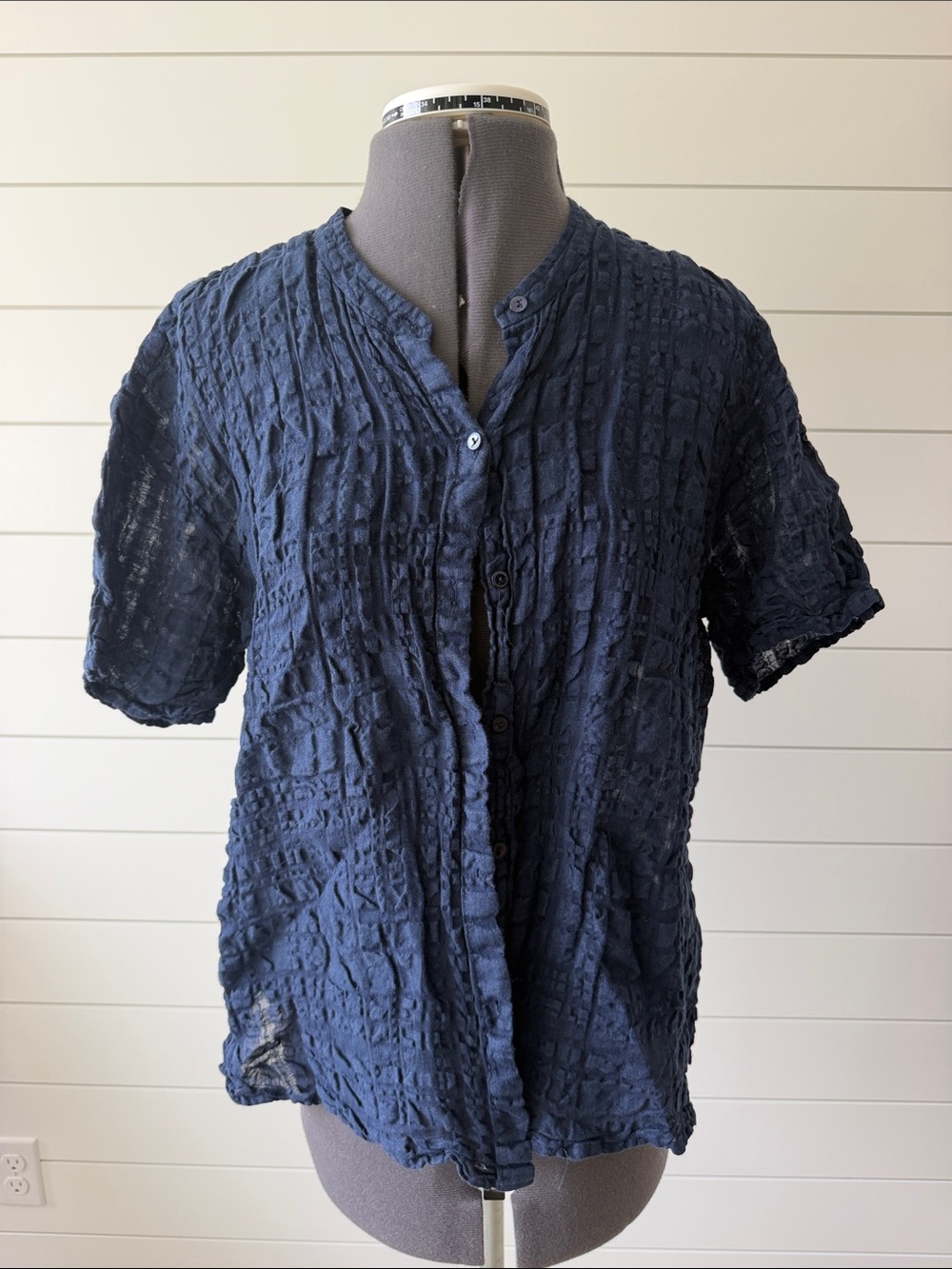 Eileen Fisher Navy Crinkled Button-Front Short Sleeve Top medium